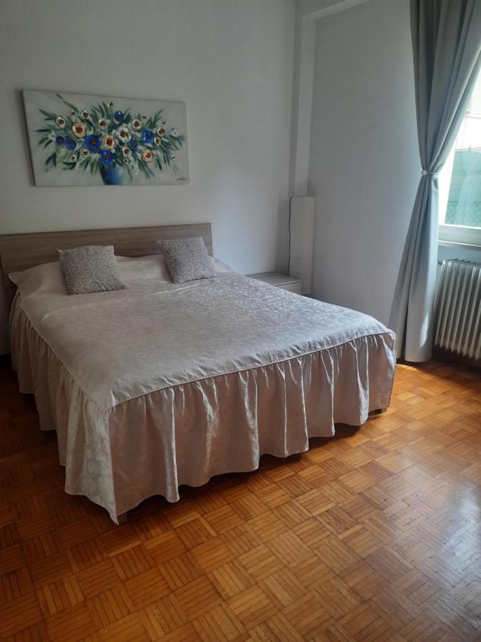 Vesna Apartment Desenzano del Garda Exterior photo